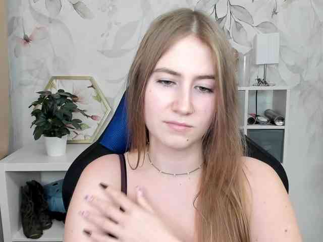 desireMegan webcam