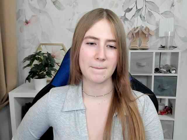 desireMegan webcam