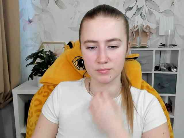 desireMegan webcam