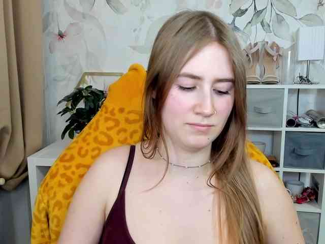 desireMegan webcam