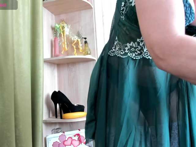 -Squirrel live cam profile