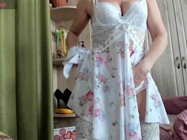 Squirrel-on-the-Bong webcam