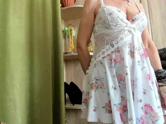 Squirrel-on-the-Bong webcam