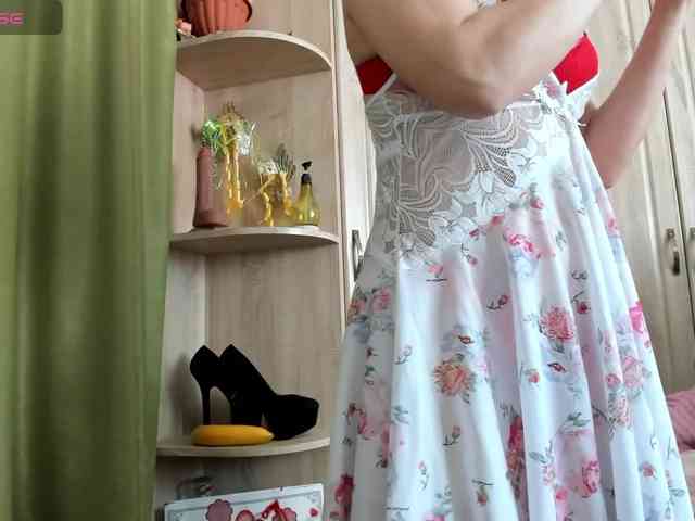 Squirrel-on-the-Bong webcam