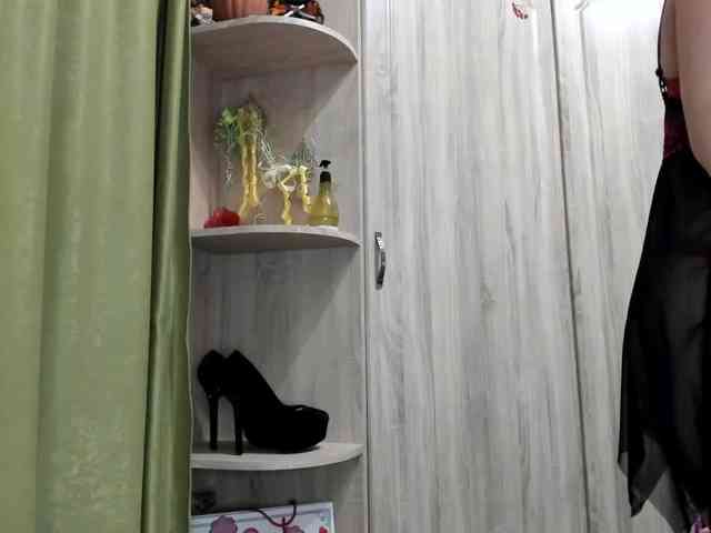 Squirrel-on-the-Bong webcam