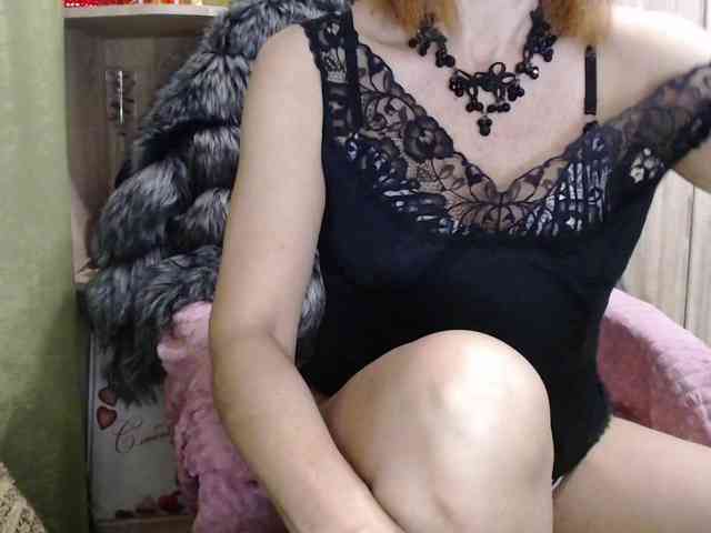 Squirrel-on-the-Bong webcam