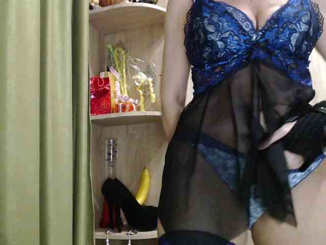 Squirrel-on-the-Bong webcam