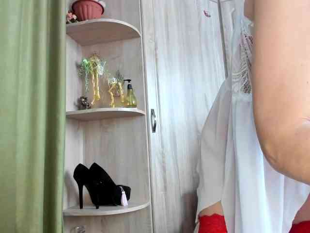 Squirrel-on-the-Bong webcam