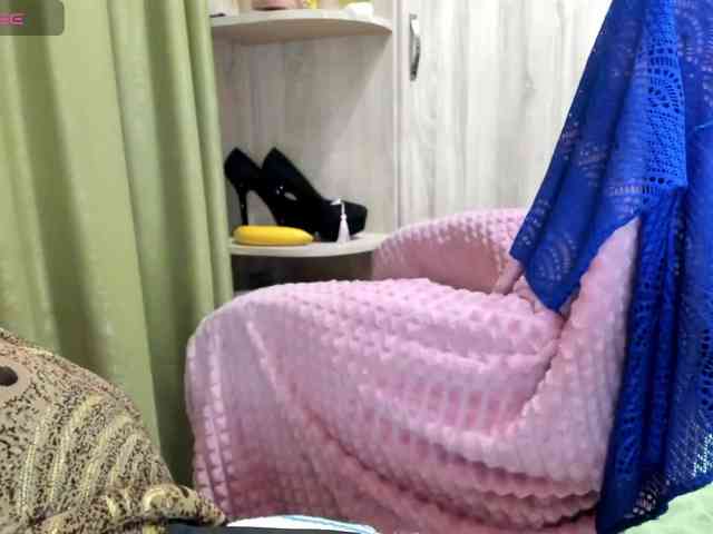 Squirrel-on-the-Bong webcam