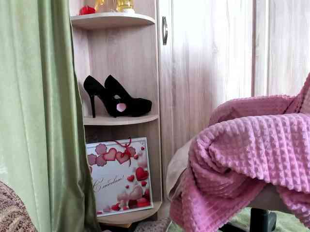 Squirrel-on-the-Bong webcam