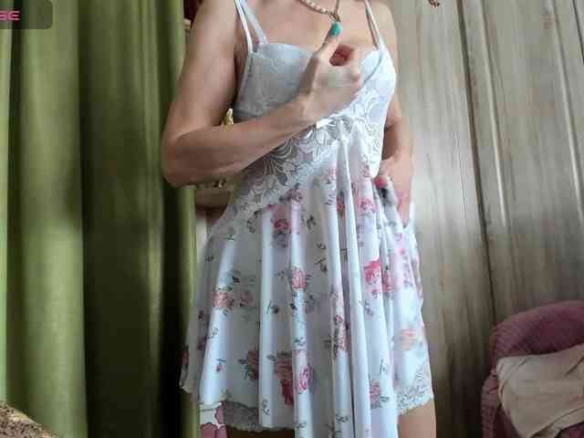 Squirrel-on-the-Bong webcam