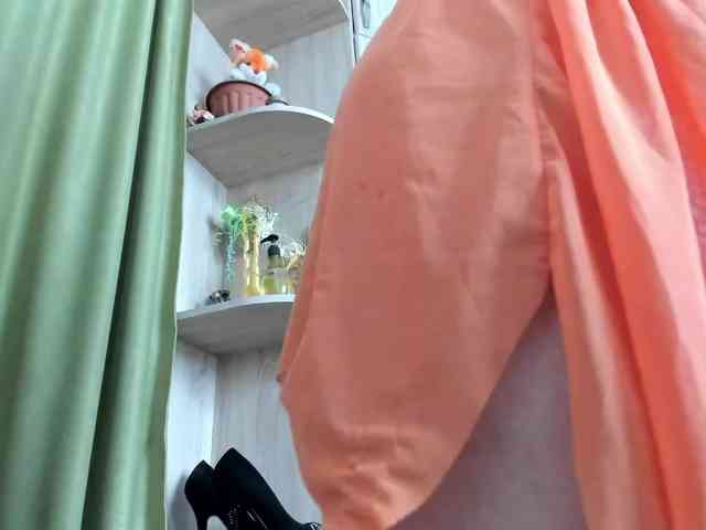 Squirrel-on-the-Bong webcam