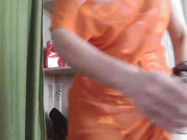 Squirrel-on-the-Bong webcam