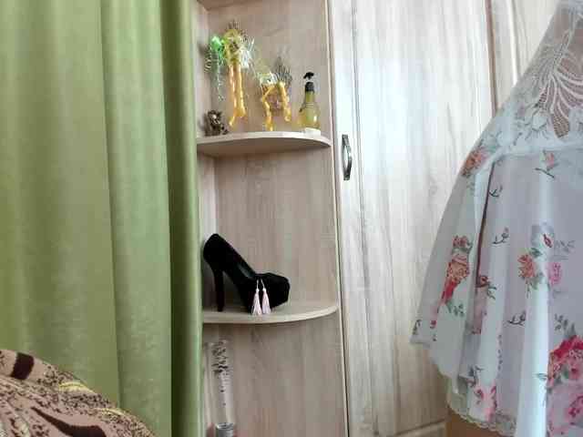 Squirrel-on-the-Bong webcam