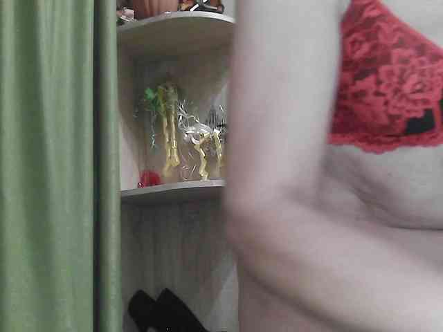 Squirrel-on-the-Bong webcam