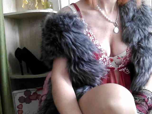 Squirrel-on-the-Bong webcam