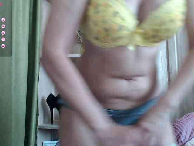 striptease web cam VILENIKA
