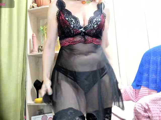 Squirrel-on-the-Bong webcam