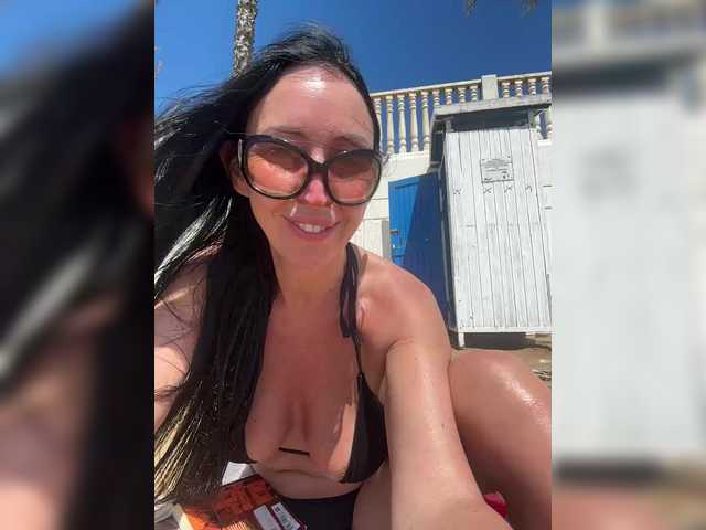 Janochka666's BongaCams show and profile