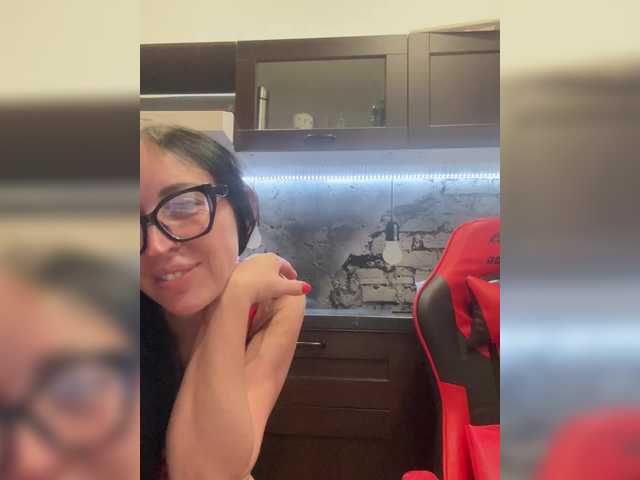 Janochka666's BongaCams show and profile