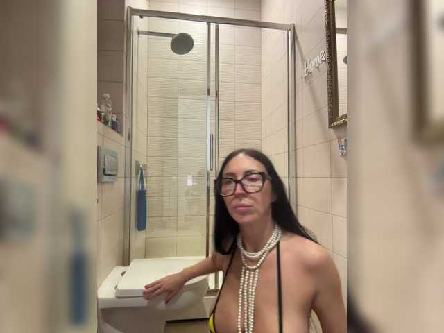 Janochka666's BongaCams show and profile