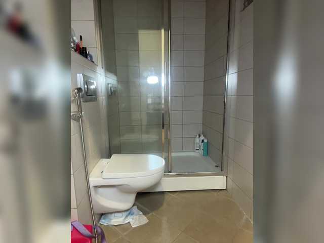 Janochka666's BongaCams show and profile