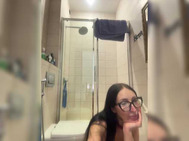 Janochka666's BongaCams show and profile