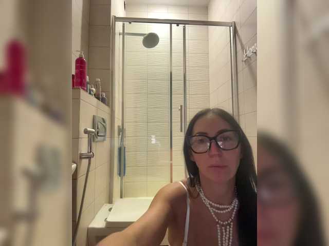 Janochka666's BongaCams show and profile