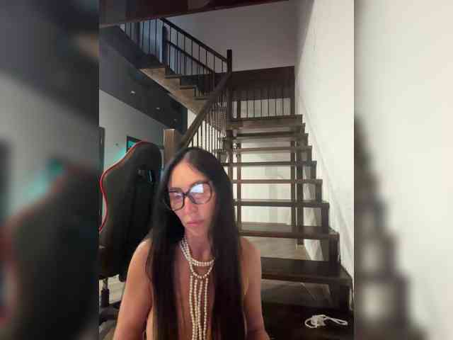 Janochka666 Live Webcam on BongaCams