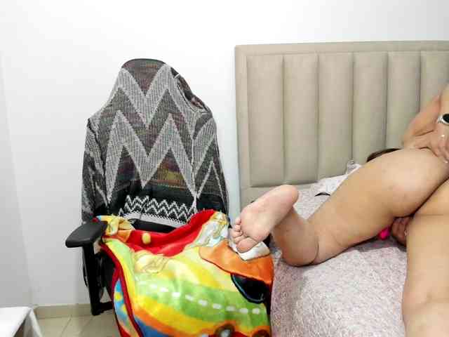 ChloeMiller69 webcam