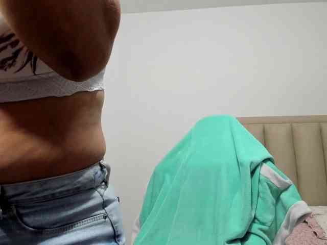 ChloeMiller69 webcam