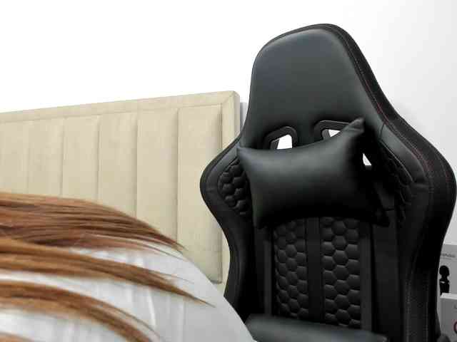 ChloeMiller69 webcam