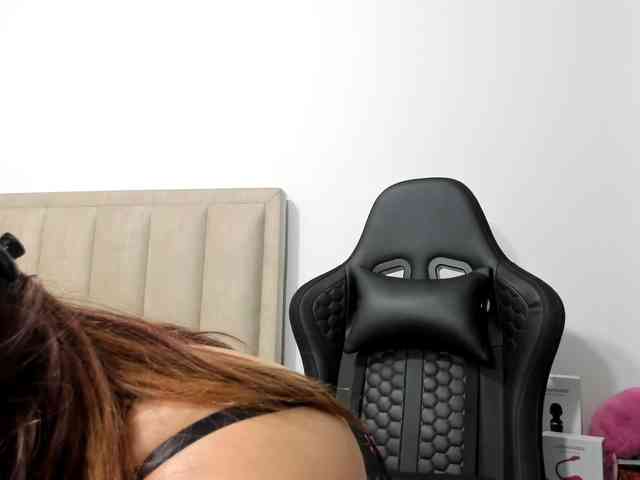 ChloeMiller69 webcam