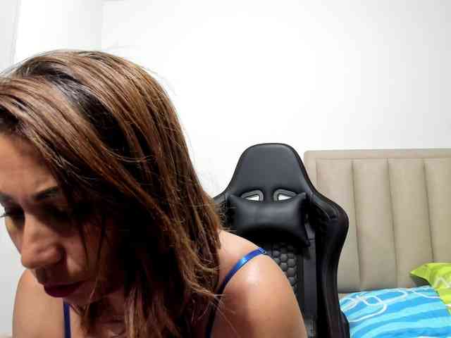 ChloeMiller69 webcam