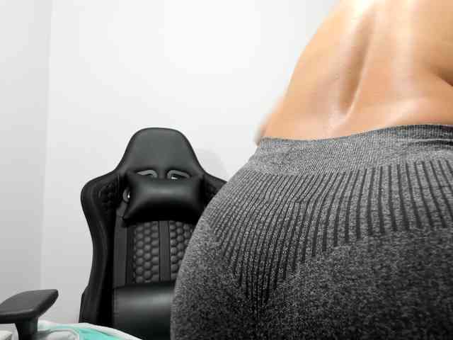 ChloeMiller69 webcam