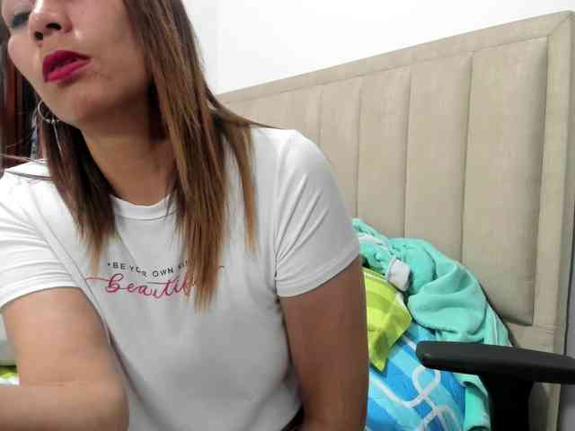 ChloeMiller69 webcam