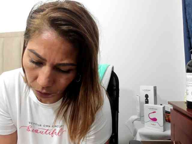 ChloeMiller69 webcam