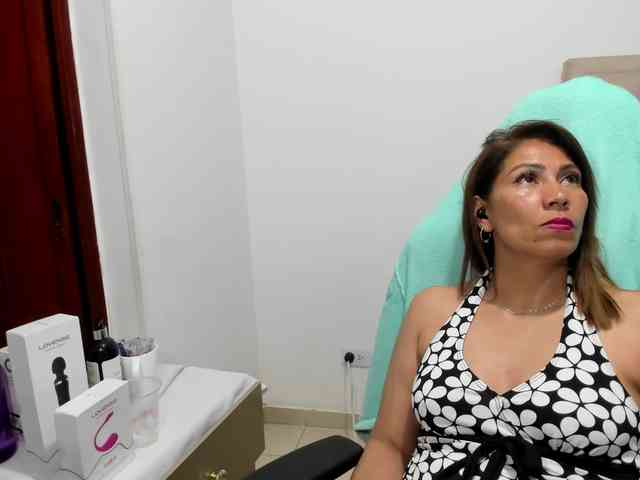 ChloeMiller69 webcam