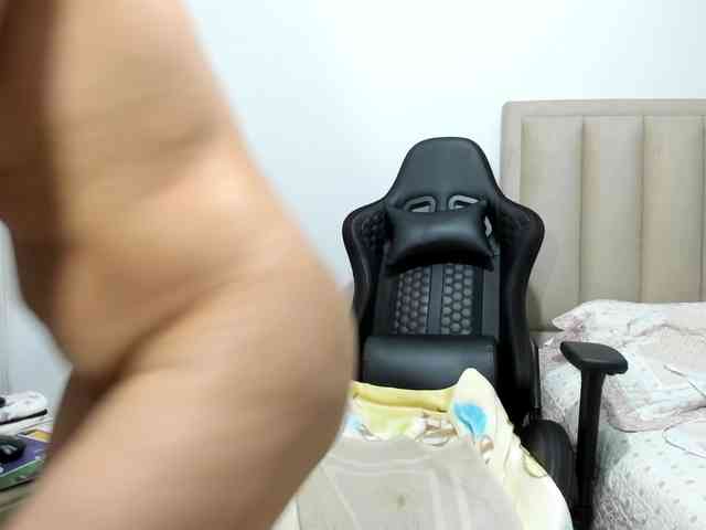 ChloeMiller69 Live Webcam on BongaCams