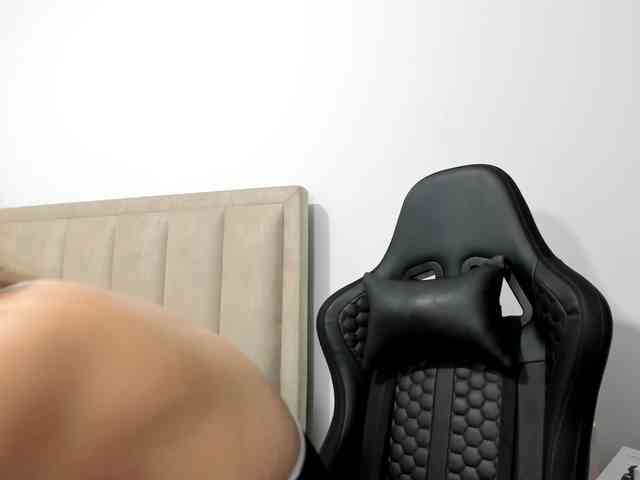 ChloeMiller69 webcam