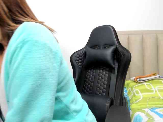 ChloeMiller69 webcam