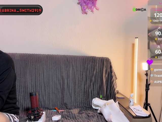 go to chat with Sabrina_Smith