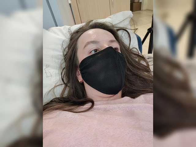 Angelia22's BongaCams show and profile