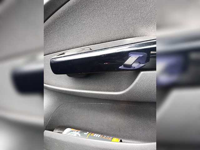 Angelia22's BongaCams show and profile