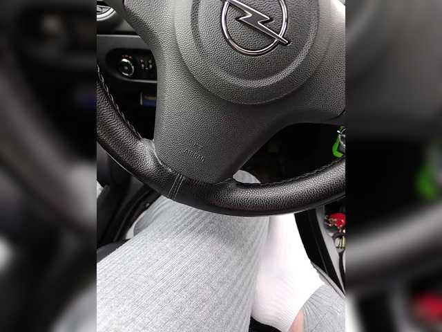 Angelia22's BongaCams show and profile