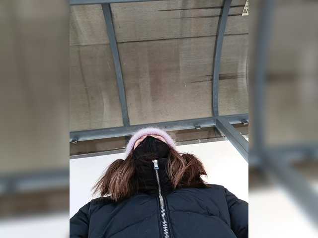 Angelia22's BongaCams show and profile