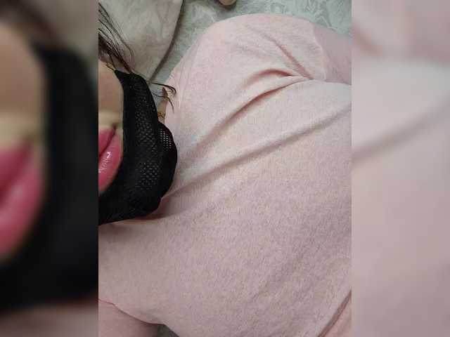 Sex chat gratuit in direct cu Angelia22 pe BongaCams