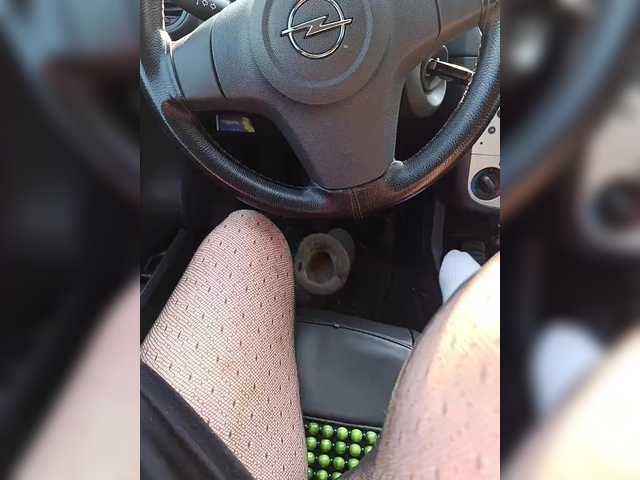 go to chat with Angelia22