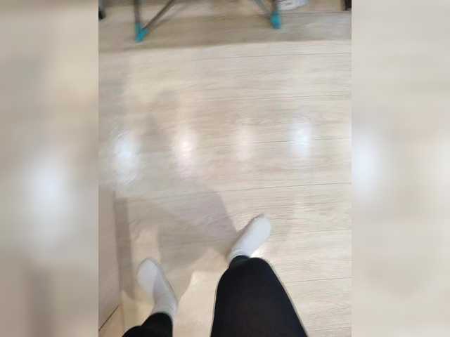 go to chat with Angelia22