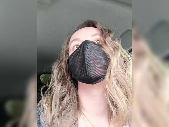 Angelia22's BongaCams show and profile